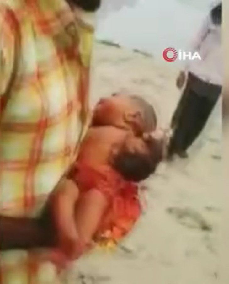 Nehirde yüzen sandıktan bakın ne çıktı! Dünyayı şoke olay 29