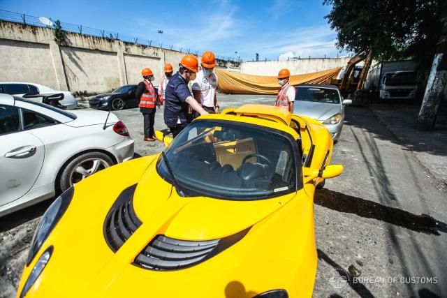 21 lüks araç kameralar önünde parçalandı 2