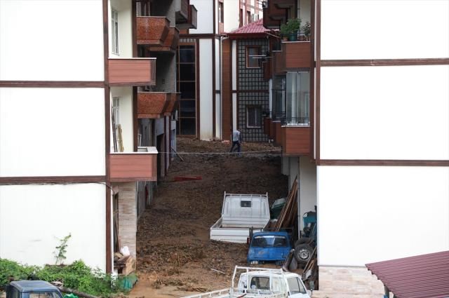 Rize’de felaketin boyutu gün ağarınca ortaya çıktı! 4