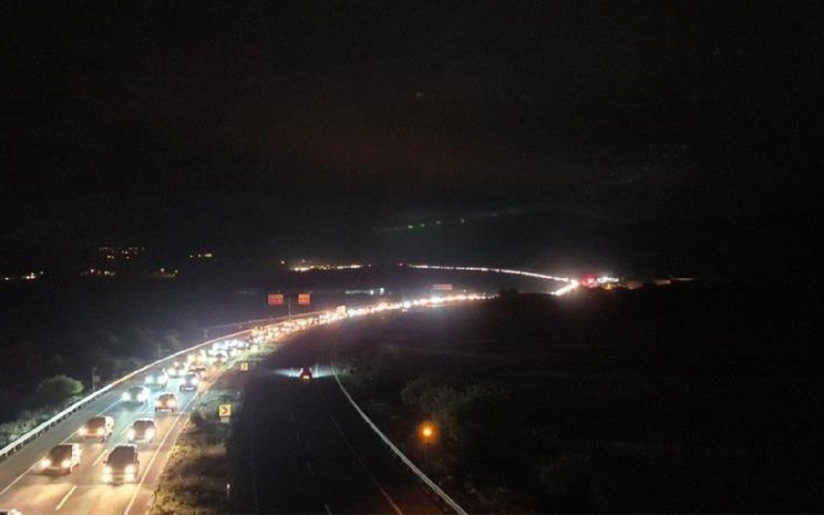 70 kilometrelik araç kuyruğu havadan görüntülendi 3