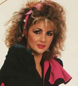 Ünlü şarkıcı sesini kaybetti! 5