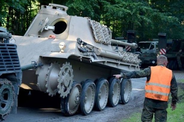 Evin bodrumundan tank çıktı 4