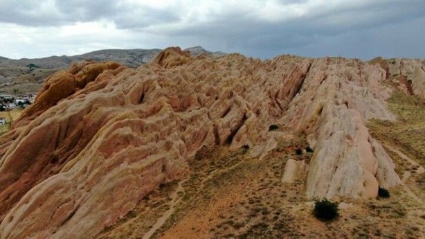 Dünyadaki Mars: Eğribucak kayalıkları 4