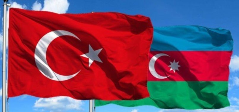 Azerbaycanlı spikerin "Türkiye" sözleri tüyleri diken diken etti 6