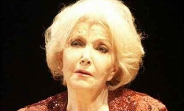 Usta sanatçı hayatını kaybetti! 8