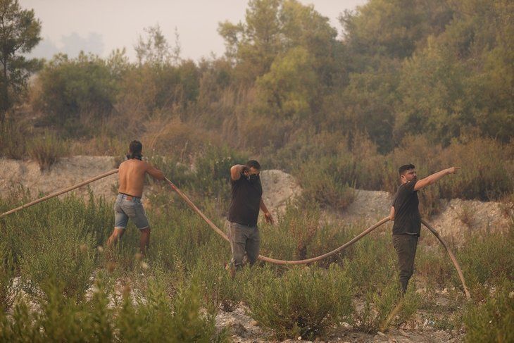 Yangın nöbetinde en ön saftalar! 8