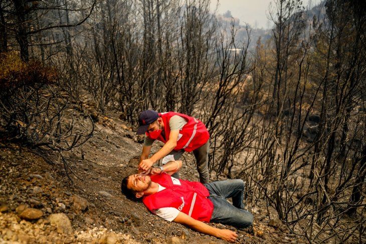 Yangın nöbetinde en ön saftalar! 15