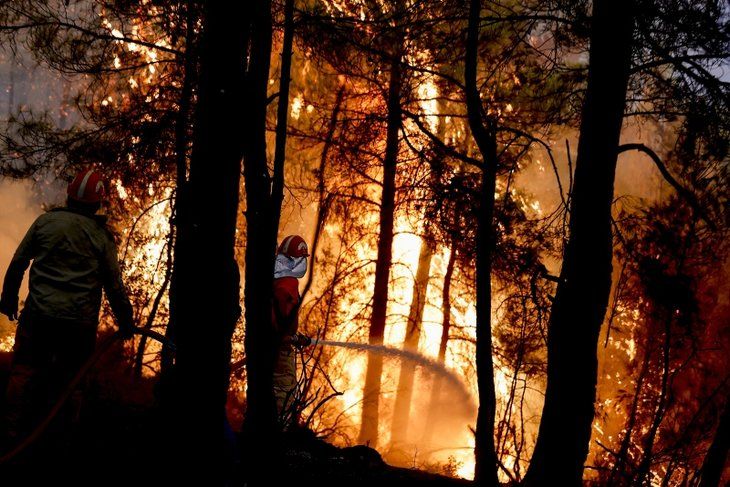 Yangın nöbetinde en ön saftalar! 24