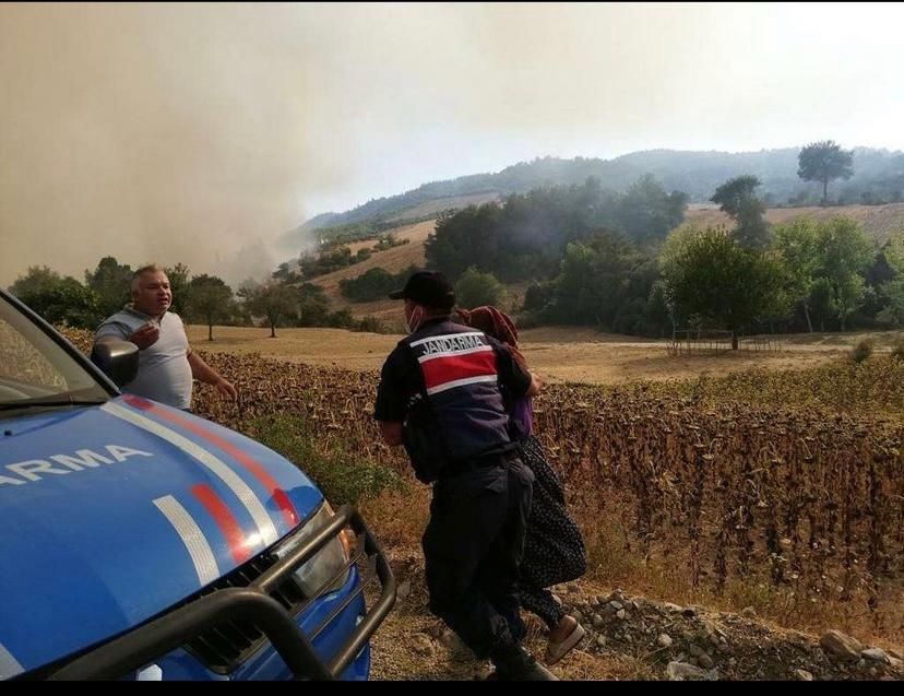 Osmaniye İl Jandarma’dan yangınzedelere büyük destek 4