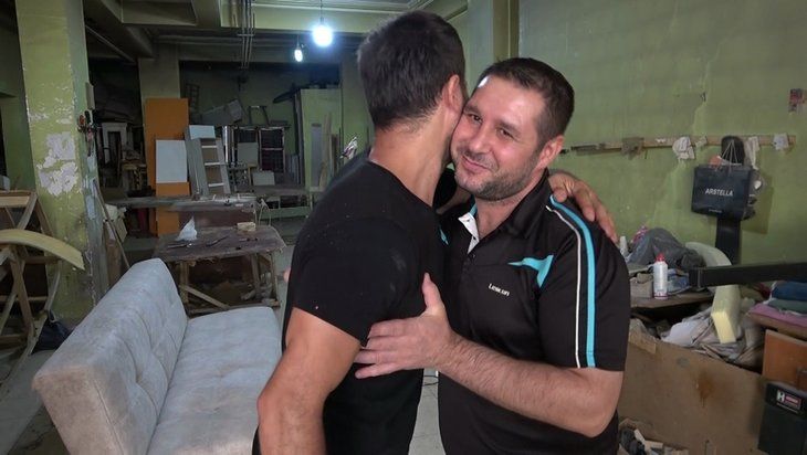 Koltuktan çıkanlar hayrete düşürdü! 4