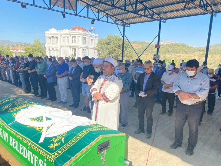 Böyle acı görülmedi! Hem oğlunu hem kızını hem de eşini kaybetti 4