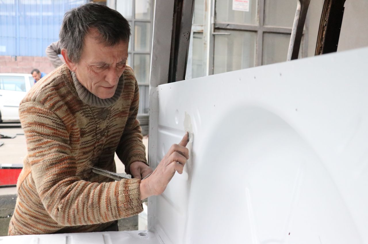 1964'lük minibüse 350 bin TL harcadı! İşte son hali 3