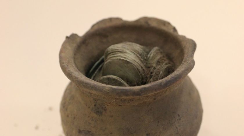 Köpek 14. yüzyıldan beri kayıp hazineyi buldu 2