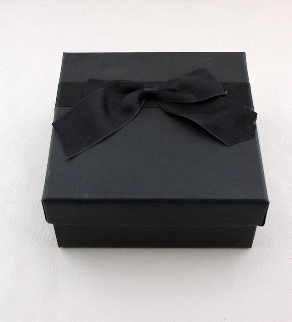 Hediye paketinden bomba çıktı: 2 ölü, 4 yaralı 7