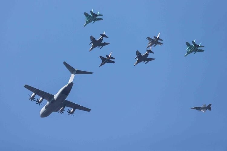 İstanbul Boğazı'nda heyecanlandıran dakikalar 6