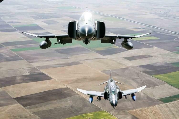 İstanbul Boğazı'nda heyecanlandıran dakikalar 13