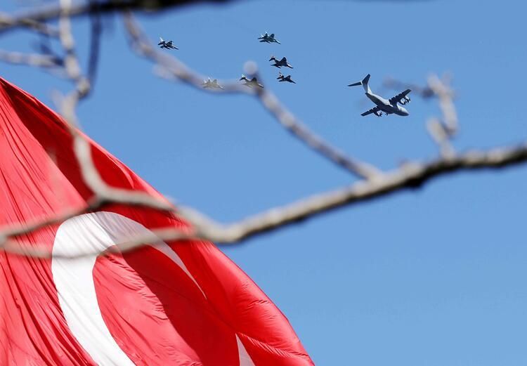 İstanbul Boğazı'nda heyecanlandıran dakikalar 15