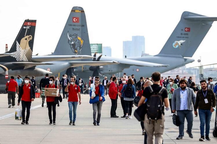 İstanbul Boğazı'nda heyecanlandıran dakikalar 1