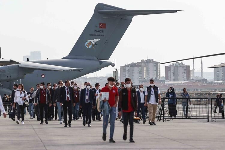 İstanbul Boğazı'nda heyecanlandıran dakikalar 2