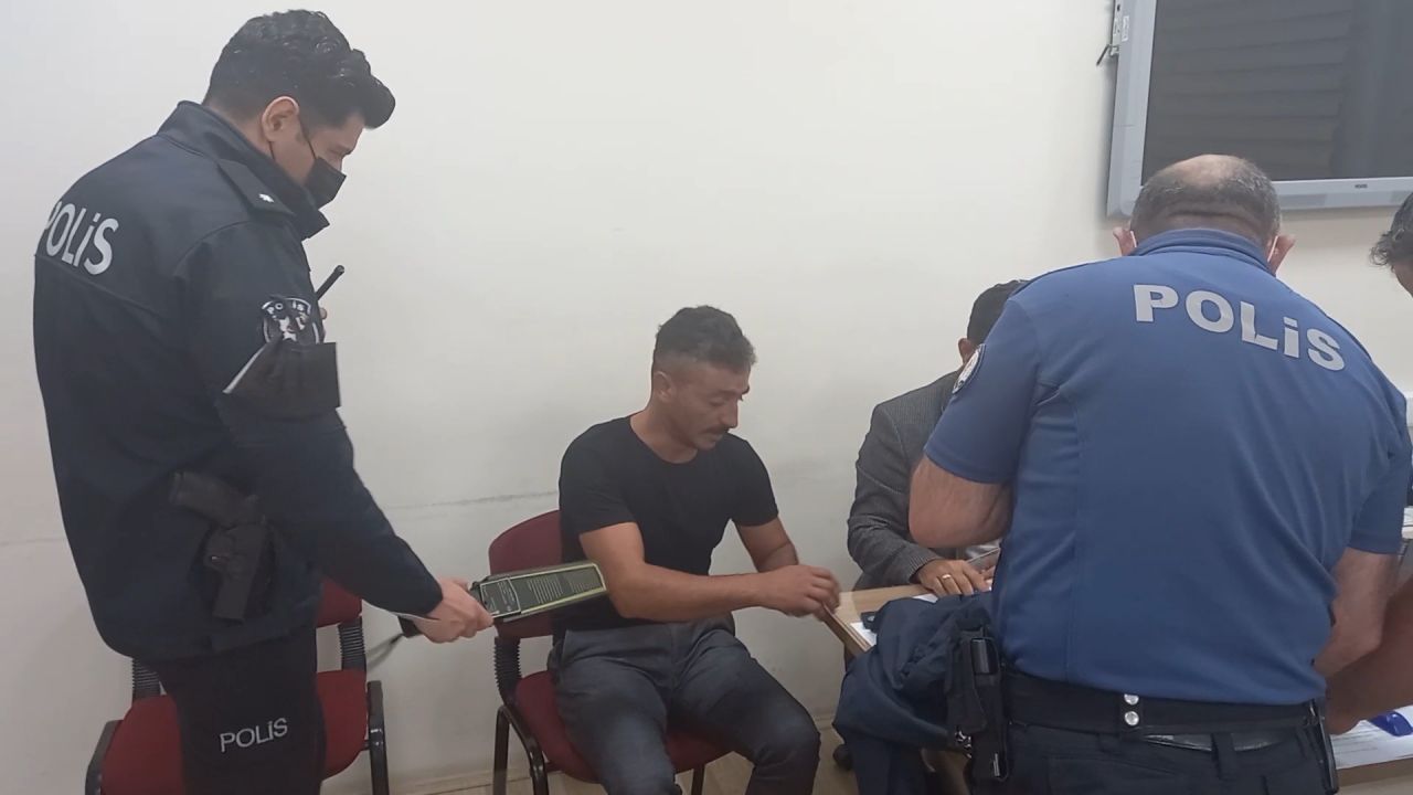 Ehliyet sınavında akılalmaz uyanıklık! 2