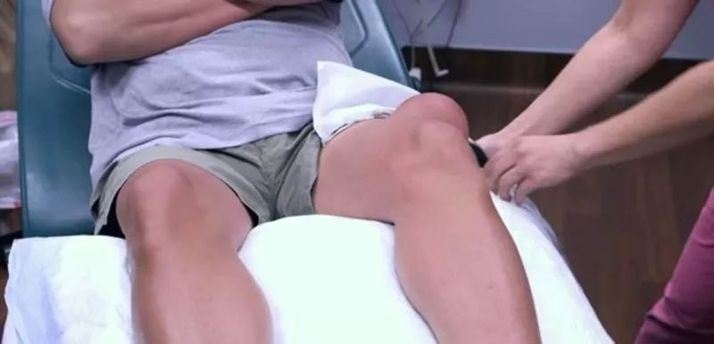 Bacağından çıkanlar doktoru bile şaşırttı! 34