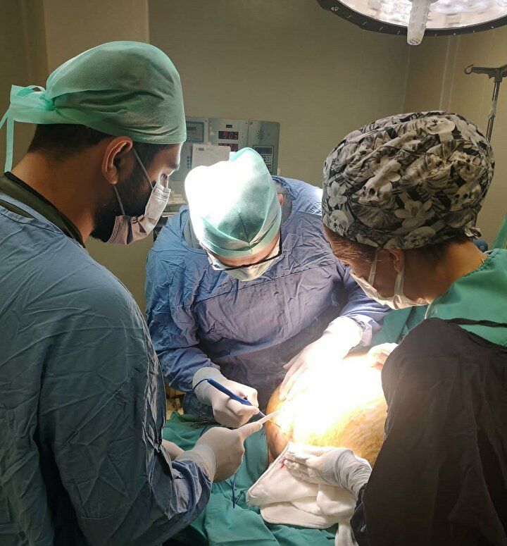 Enfeksiyon sandılar karnından bakın ne çıktı! 12