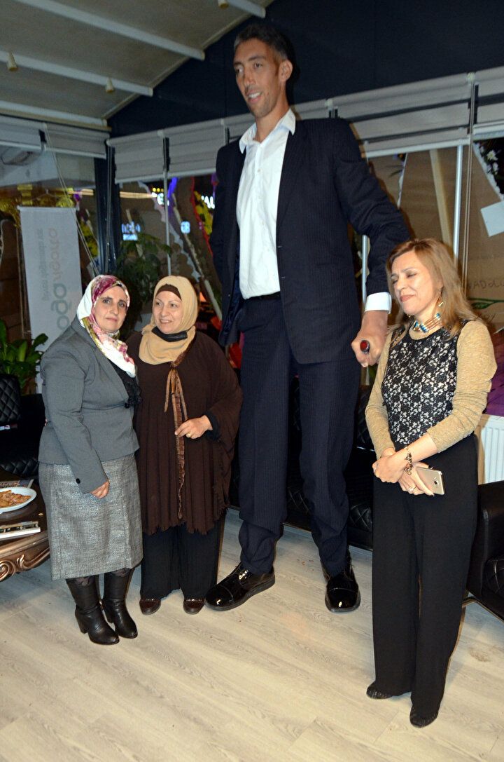 En uzun insan Sultan Kösen: Bana 5 doz aşı yapılmasını istedim 1