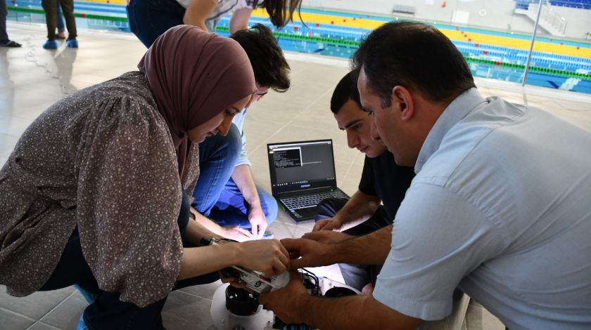 200 metreye derinliğe kadar inebiliyor... 9