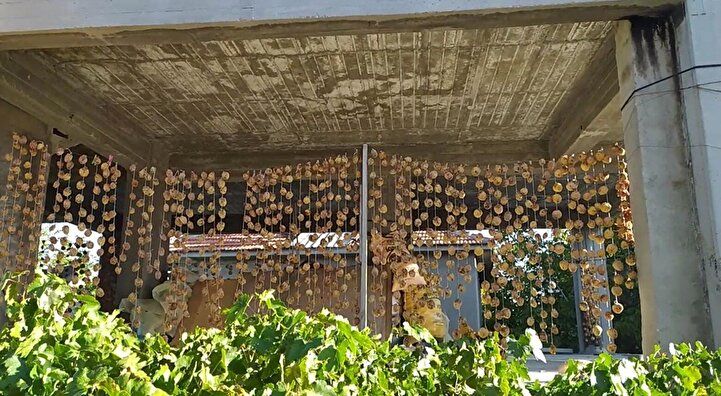 Hırsızın evini basan jandarma şaştı kaldı 1