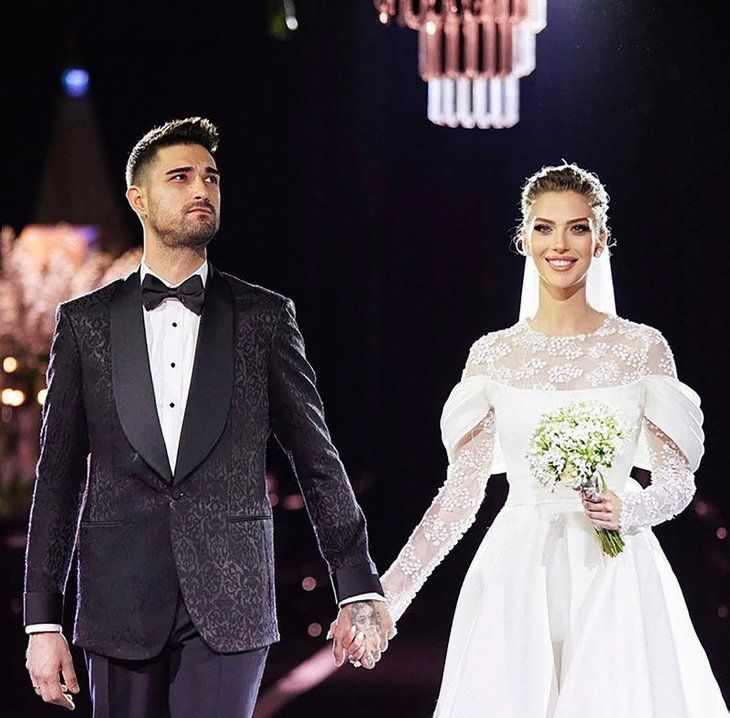 Tatlıses'in gelinine taktığı takının fiyatı dudak uçuklattı 1