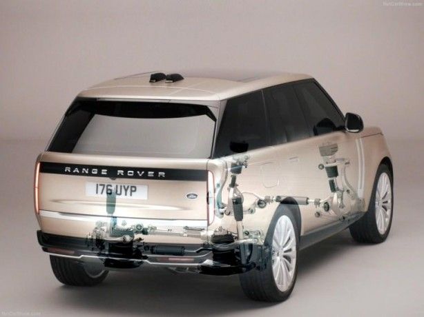 En iyi SUV görücüye çıktı 17