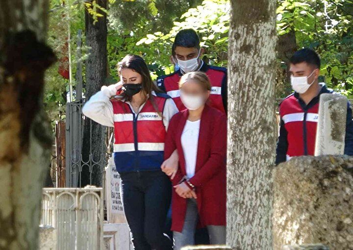 Böyle anne olmaz olsun! Bebeğini nasıl diri diri mezara gömdüğünü anlattı 2