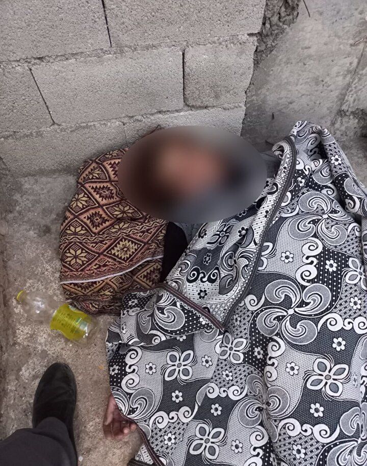 Terör estiren oğlundan korkup kaçtı: Ölüm komşusunun evinde buldu 2