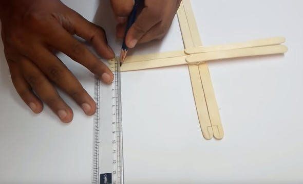 Liseli genç yaptığıyla şaşkına çevirdi! Sadece bir sprey ve kapakla başladı... 53