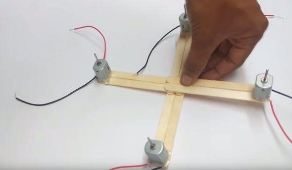 Liseli genç yaptığıyla şaşkına çevirdi! Sadece bir sprey ve kapakla başladı... 68