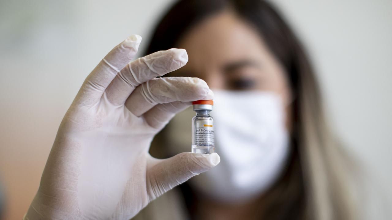 Aşısını erteleyenleri bilgilendirmek için rehber hazırlandı 12