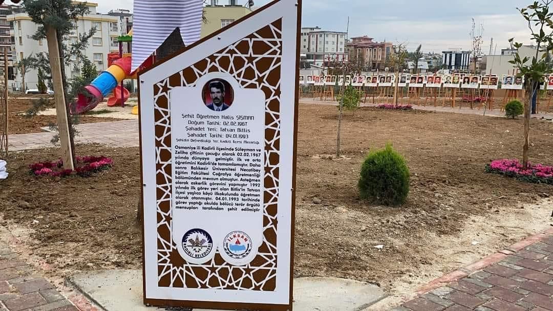 Kadirli Belediyesi tarafından şehit öğretmen parkı açıldı 4