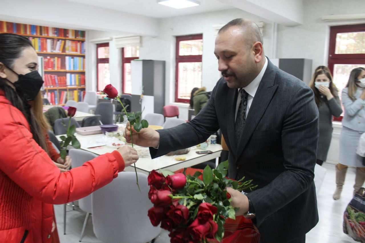 Ankara Ülkü Ocakları’ndan çocukları gülümseten kampanya 3