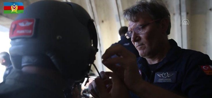 HÜRKUŞ Azerbaycan semalarında nefes kesti! 8