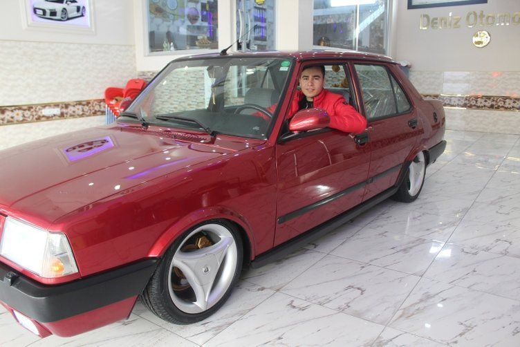 20 yıllık arabaya dudak uçuklatan fiyat! 8
