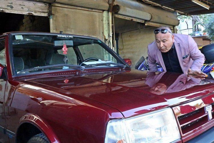 20 yıllık arabaya dudak uçuklatan fiyat! 11