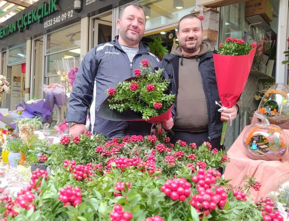 25 TL'ye ev sahibi olmak için çiçekçiye akın ediyorlar 1