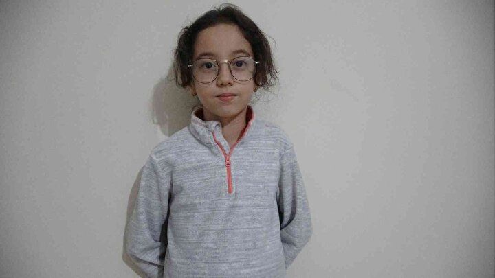 Çikolatanın içinden çıkanı görünce gözlerine inanamadı! 2