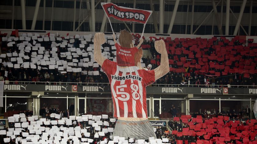 Sivasspor taraftarından muhteşem koreografi! 3