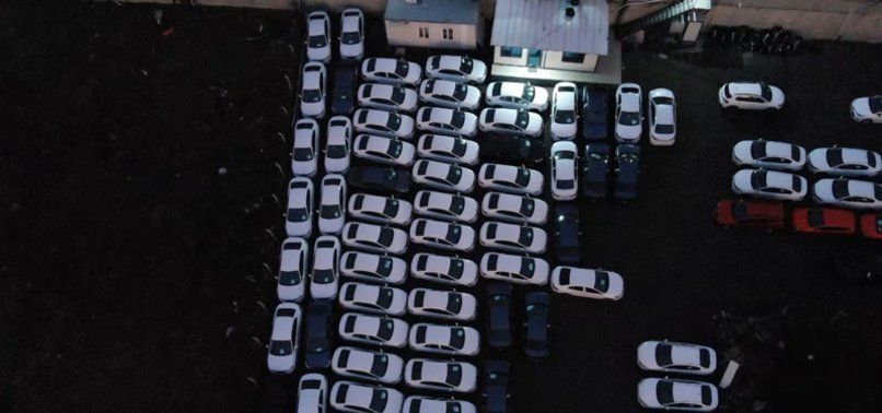 Stoklanmış araçlar ortaya çıktı! Böyle bekletiliyorlar... 1