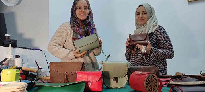 Abla kardeş can sıkıntısından başladı, şimdi şimdi siparişlere yetişemiyor! 6