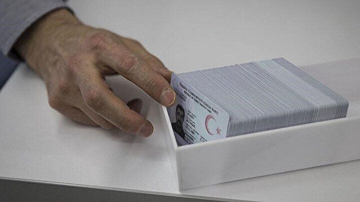 Eski kimlik kullananlar dikkat! Son tarih belli oldu 5