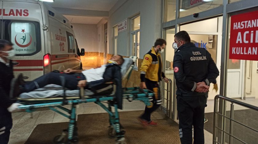 Çok sayıda ölü ve yaralı var 8