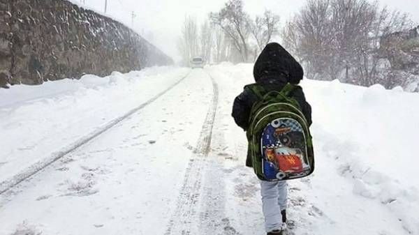 Hangi illerde okullar tatil edildi? 7