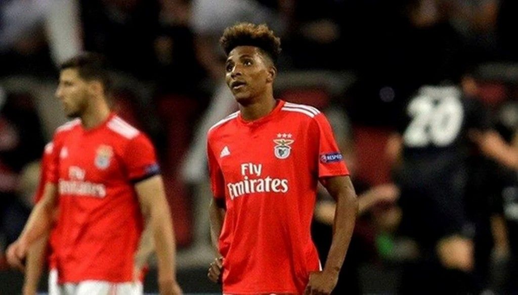 Süper Lig'de imzalar ardı ardına geldi! İşte biten transfer... 3